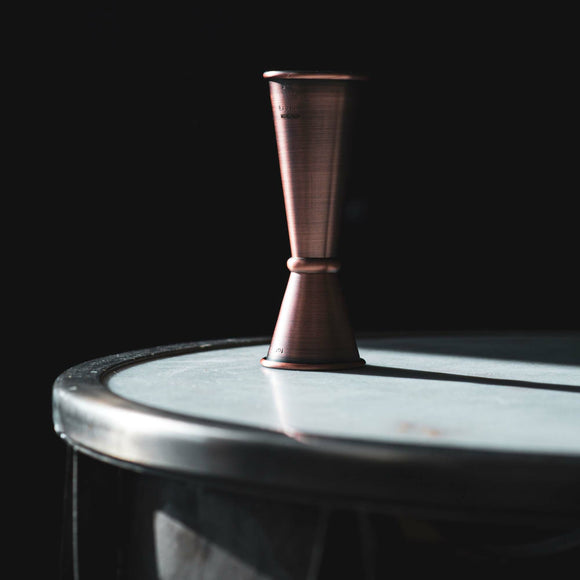 Klokkejigger med rett kant, antikk kobber, 25/50ml