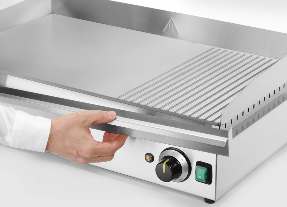 Grill 1/3 ribbet, Kitchen Line, 220-240V/3500W, 697x474x(H)241mm