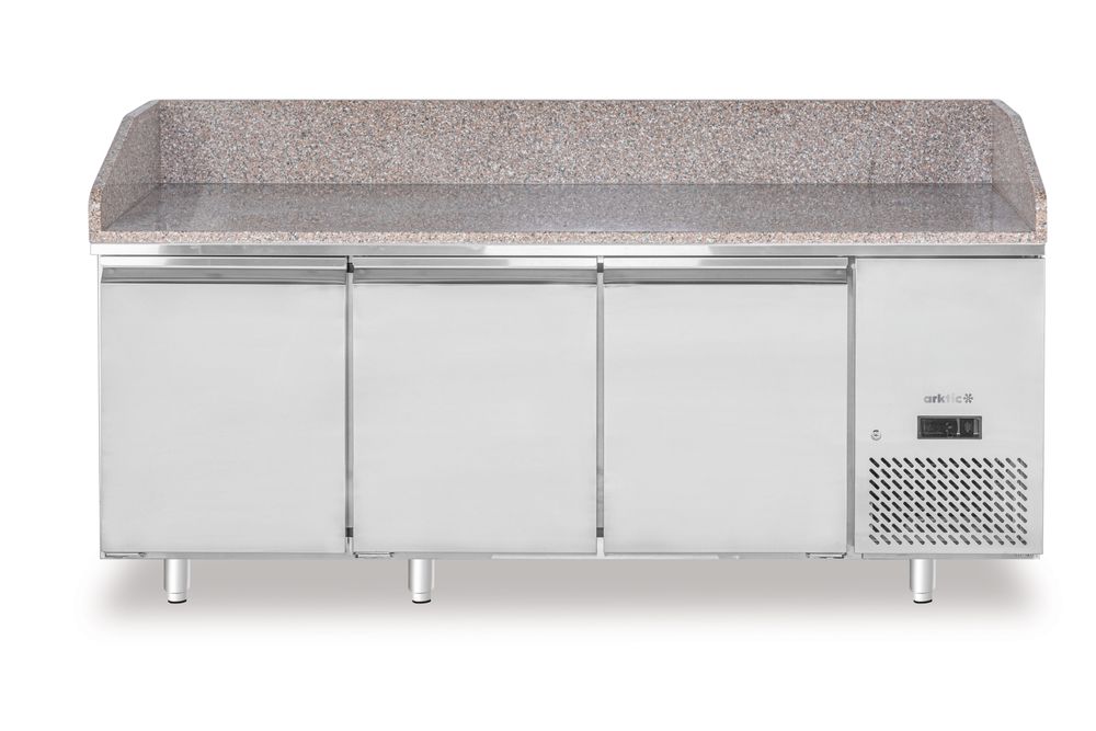 Pizzakjølebord med benkeplate i granitt, 3-dørs, 375L, Granitt, 230V/400W, 2010x800x(H)875mm