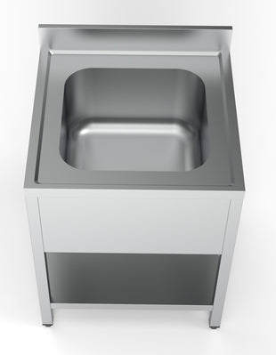 700,- oppunkt hylle 1 midtt 700,-