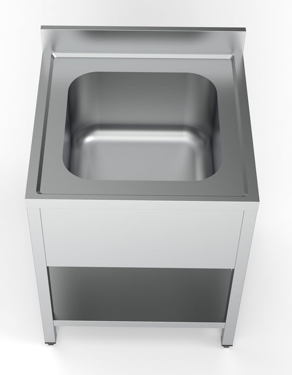 700,- oppunkt hylle 1 midtt 700,-