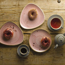 Stonecast Petal Pink trekantet tallerken, 229 mm, Min. kjøp: 6-3