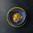 Stonecast Plume ultramarin trekantet skål, 235 mm, Min. kjøp: 12-7