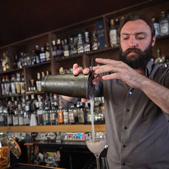 Klokkejigger med rett kant, svart, 25/50 ml