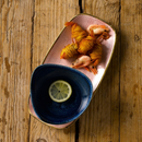 Stonecast Plume ultramarin trekantet skål, 153 mm, Min. kjøp: 12-8