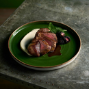 Steinstøpt tallerken med syrgrønn kant, 260 mm, Min. kjøp: 6-9