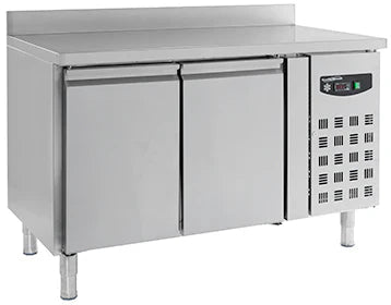 Kjølebenk oppkant 2 dører 1360x700x850/950 - for Storkjøkken - XL - Storkjøkken