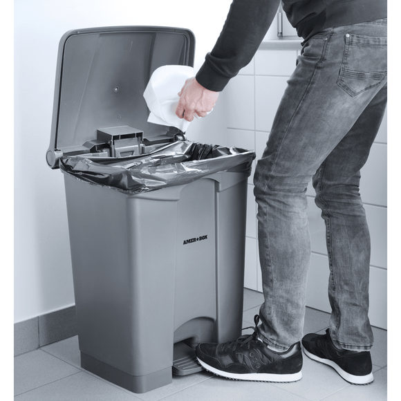 Rektangulær avfallsbeholder med pedal, 68 l, 504 x 412 x (H) 673 mm - for Storkjøkken - XL - Storkjøkken