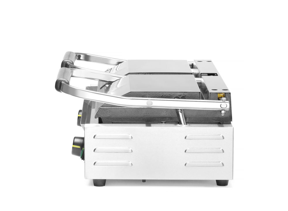 Kontakt Grill - Dobbeltversjon, Ribbed Top and Smooth Bottom, 230V/3600W, 570x370X (H) 210mm