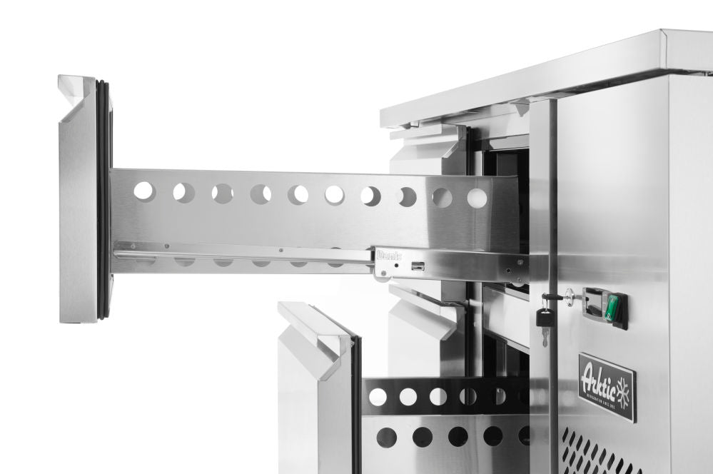Arbeidsbenk kjøling med 4 skuffer Profi Line 280L, arktic, 230v/250w, 1360x700x (h) 850mm - for Storkjøkken - XL - Storkjøkken